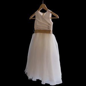 Ivory flower girls dress